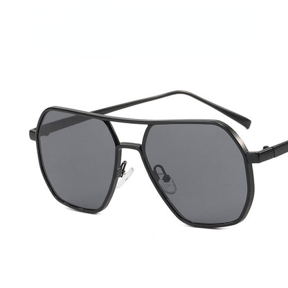 Retro-Sonnenbrille mit Metallgestell