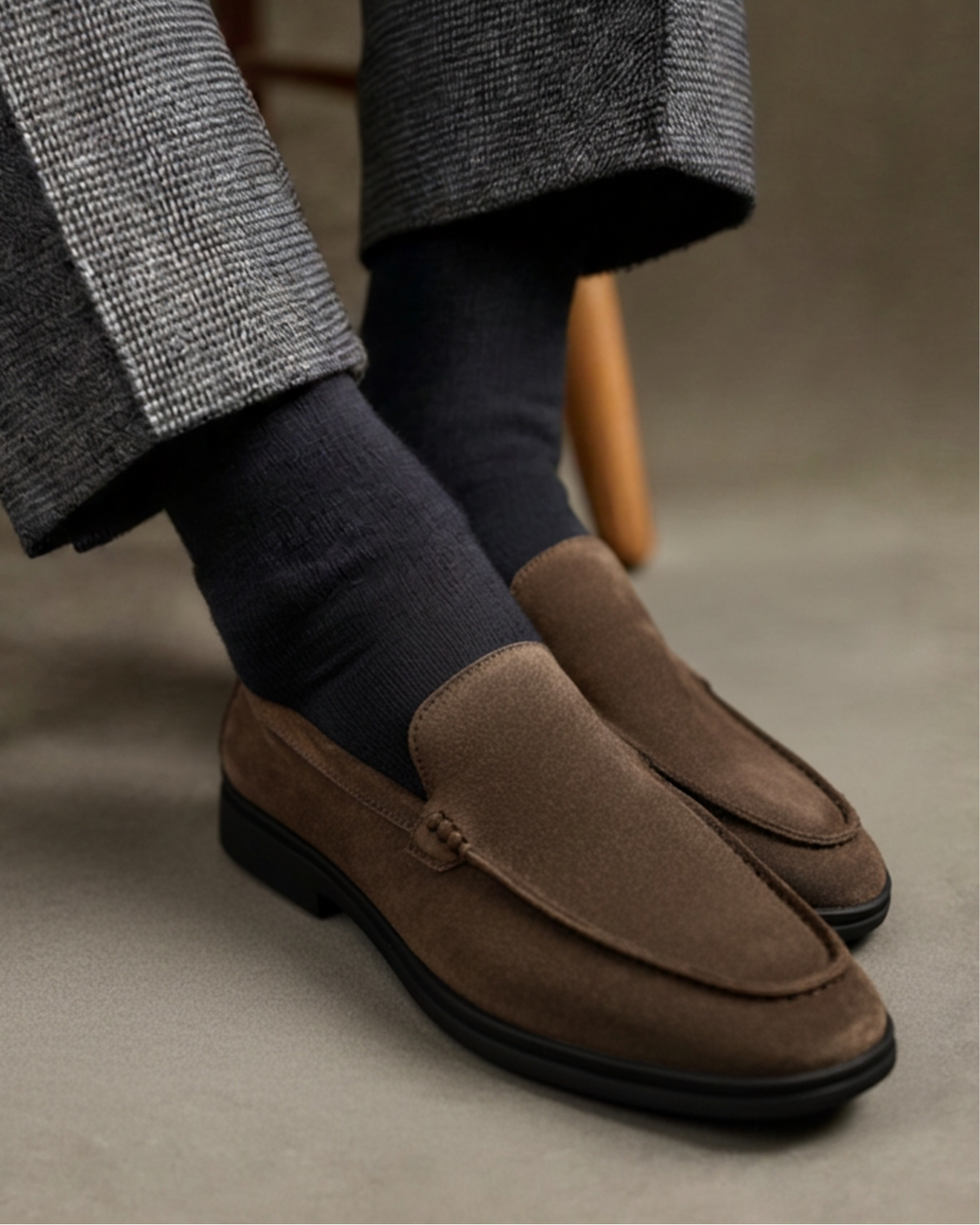 Premium Wildleder-Loafer – Schwarze Sohlen